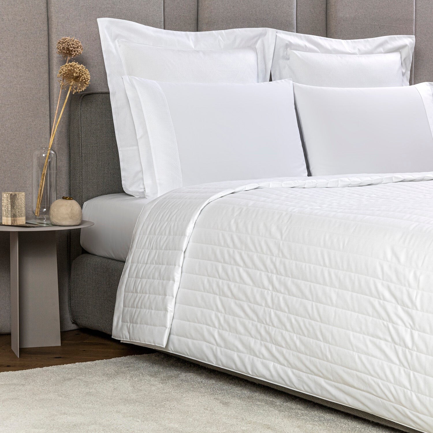 

Вертикальное легкое одеяло Frette, цвет White