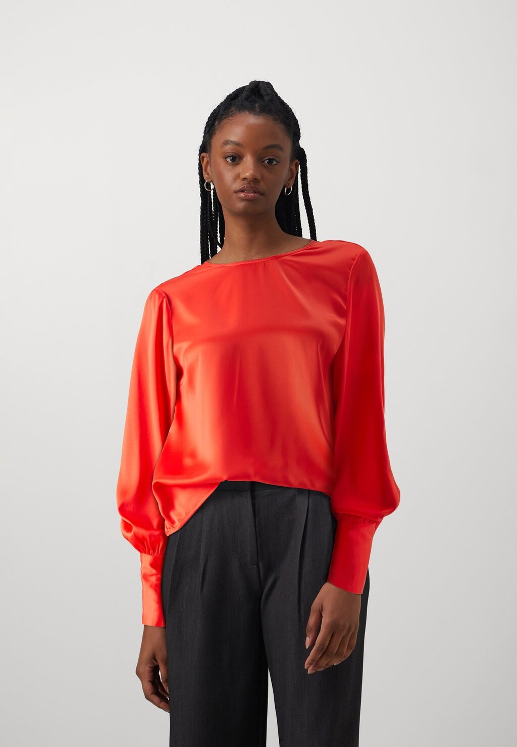 

Блузка VILA ВИМАРКА ДРАПЕД, цвет poppy red
