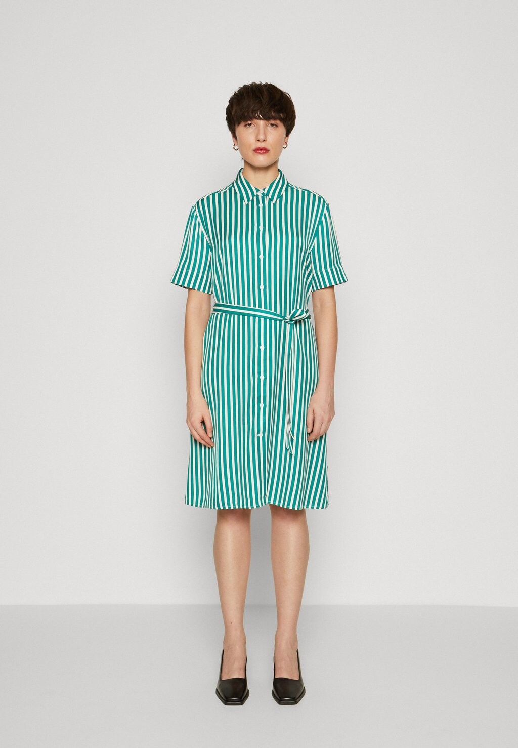 

Платье-рубашка FLUID STRIPE KNEE SHIRT DRESS Tommy Hilfiger, зеленый