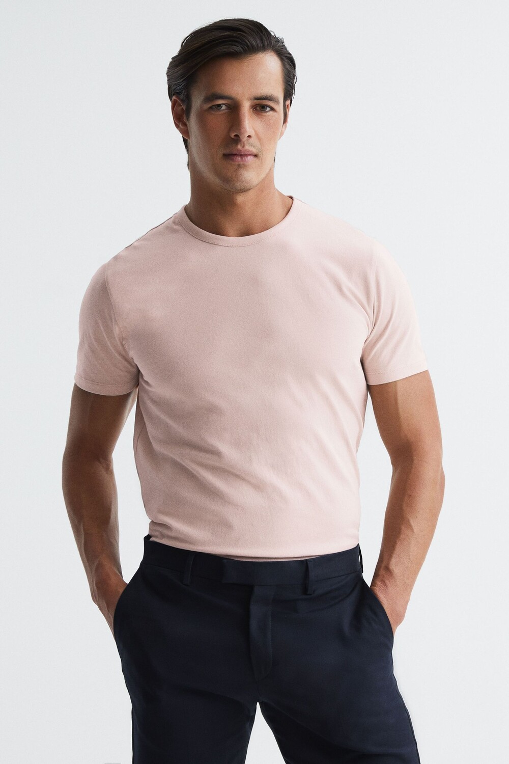 

Светлая футболка Melrose с круглым вырезом Reiss, розовый