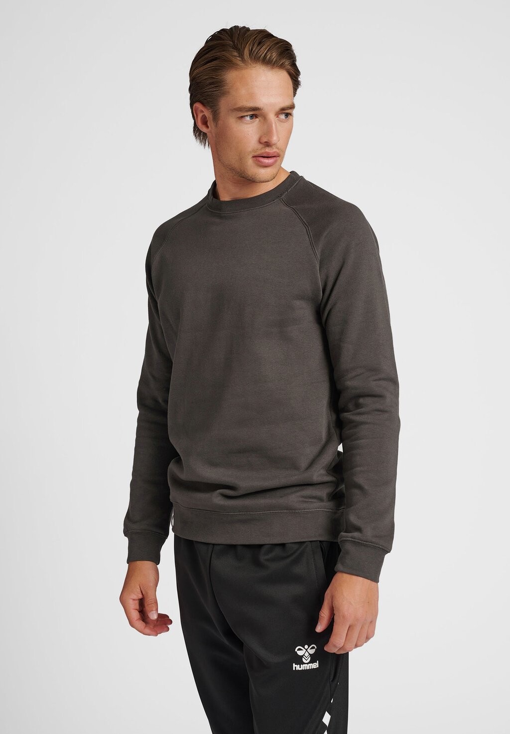 

Толстовка с капюшоном Hummel, антрацит, Серый