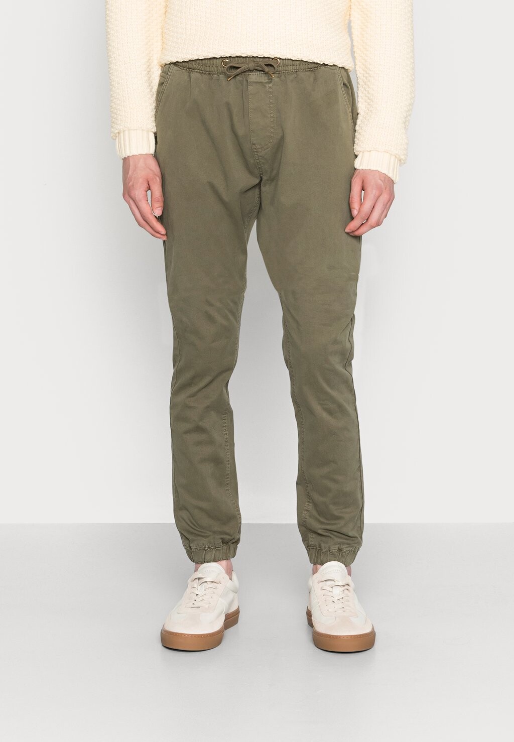 

Брюки INDICODE JEANS, цвет army