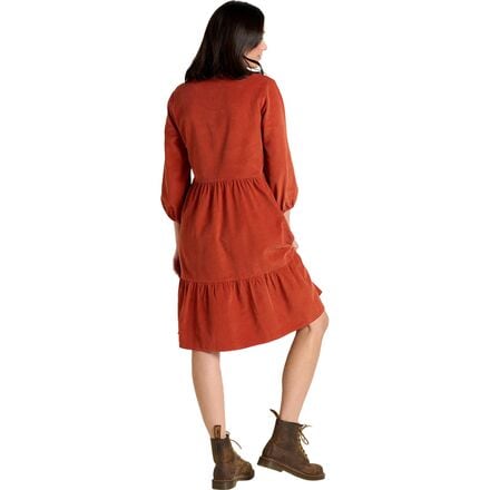 Вельветовое многоярусное платье с длинными рукавами Scouter женское Toad&Co, цвет Cinnamon цена и фото