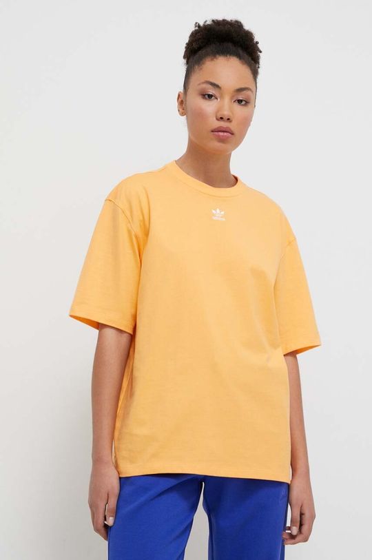 цена Хлопковая футболка adidas Originals, оранжевый