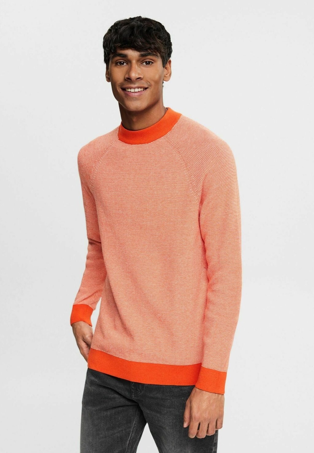 Свитер Gestreifter Mockneck edc by Esprit, цвет orange red new