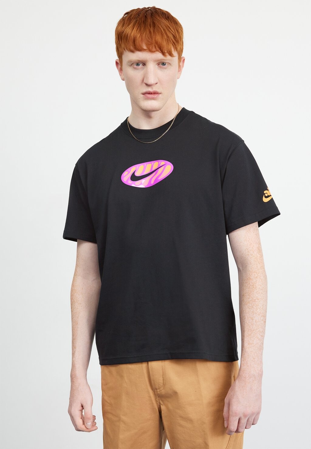 

Футболка с принтом Tee M90 Day Nike, черный
