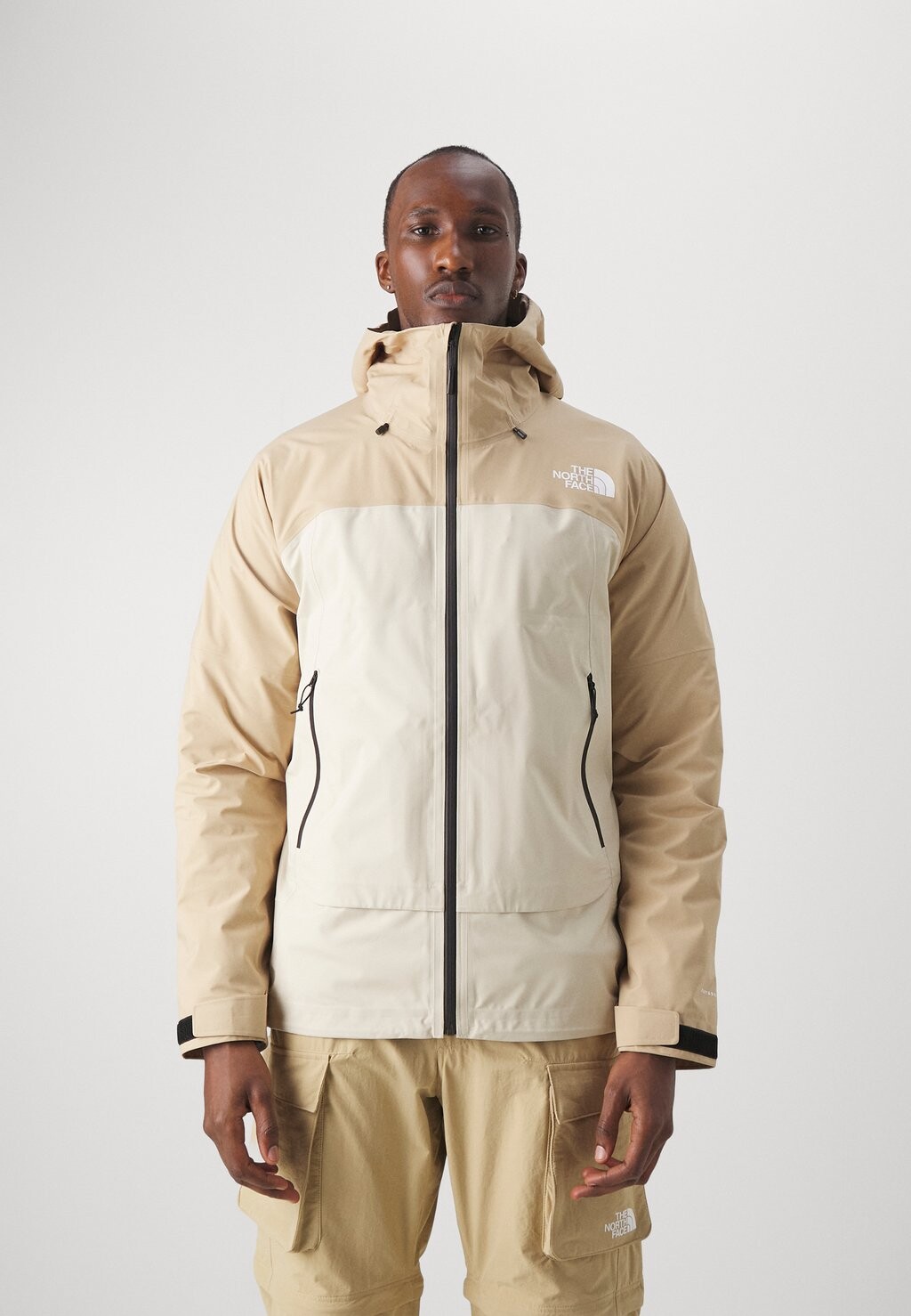 

Куртка Softshell Frontier Futurelight Jacket The North Face, цвет gravel/khaki stone