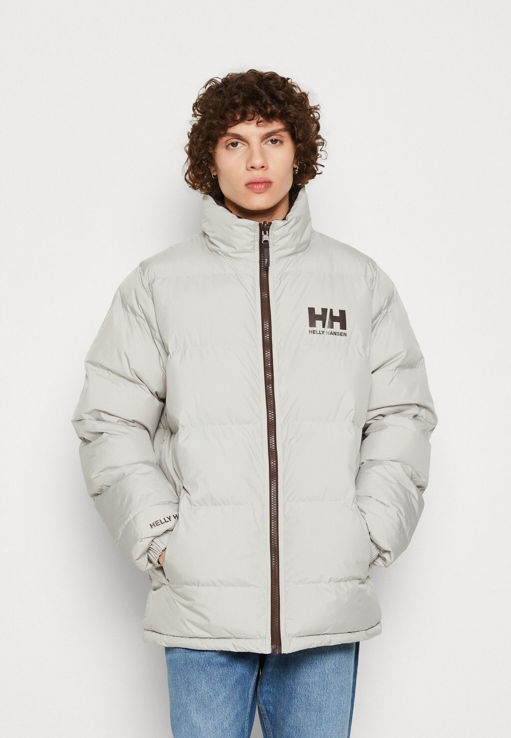 

Зимняя куртка Helly Hansen, светло-серый