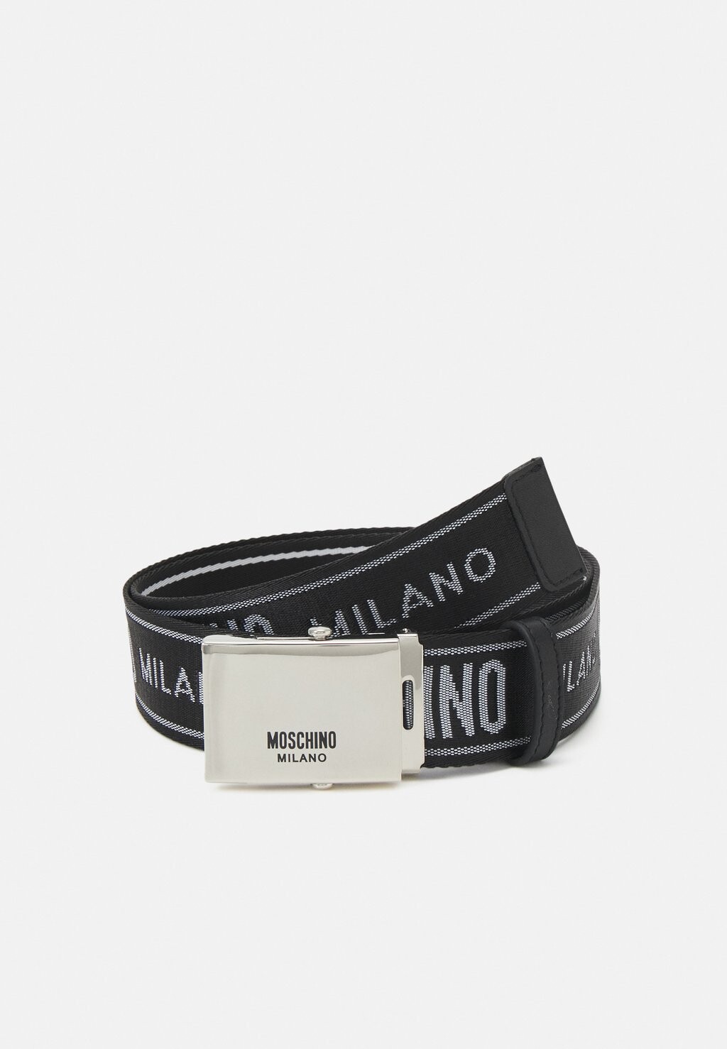 

Ремень MOSCHINO, черный