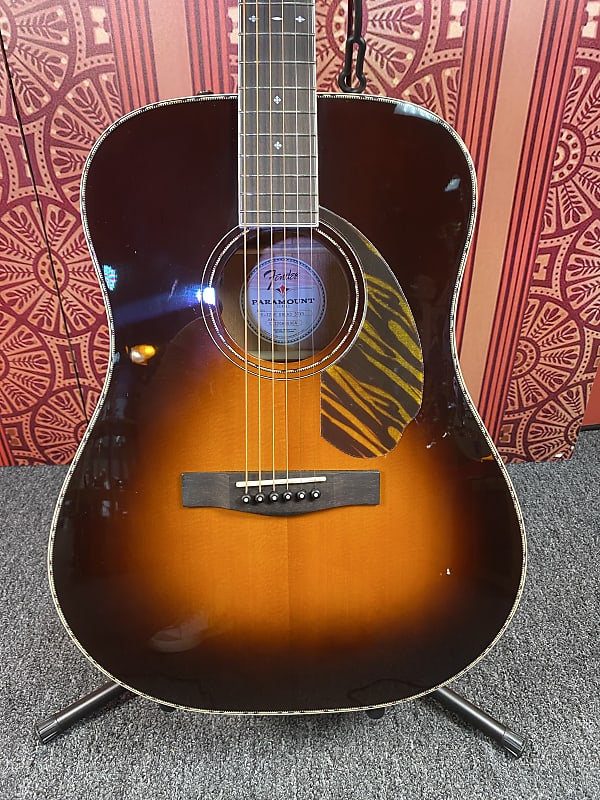 Акустическая гитара Fender Paramount PD-220E 2022 - Present - 3-Tone Vintage Sunburst