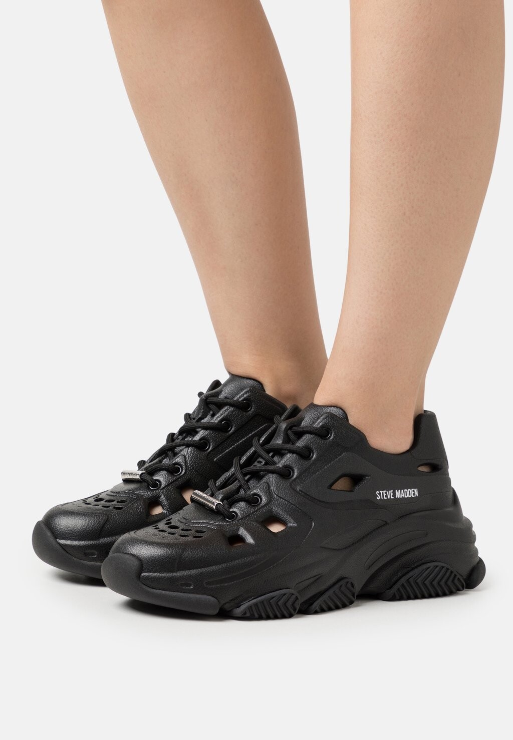 

Кроссовки Steve Madden, черный