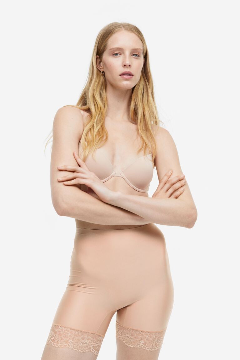 

Легкие байкерские шорты из микрофибры, 2 пары H&M