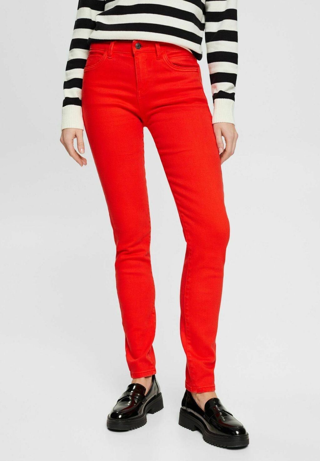 

Джинсы облегающего кроя Esprit, красный