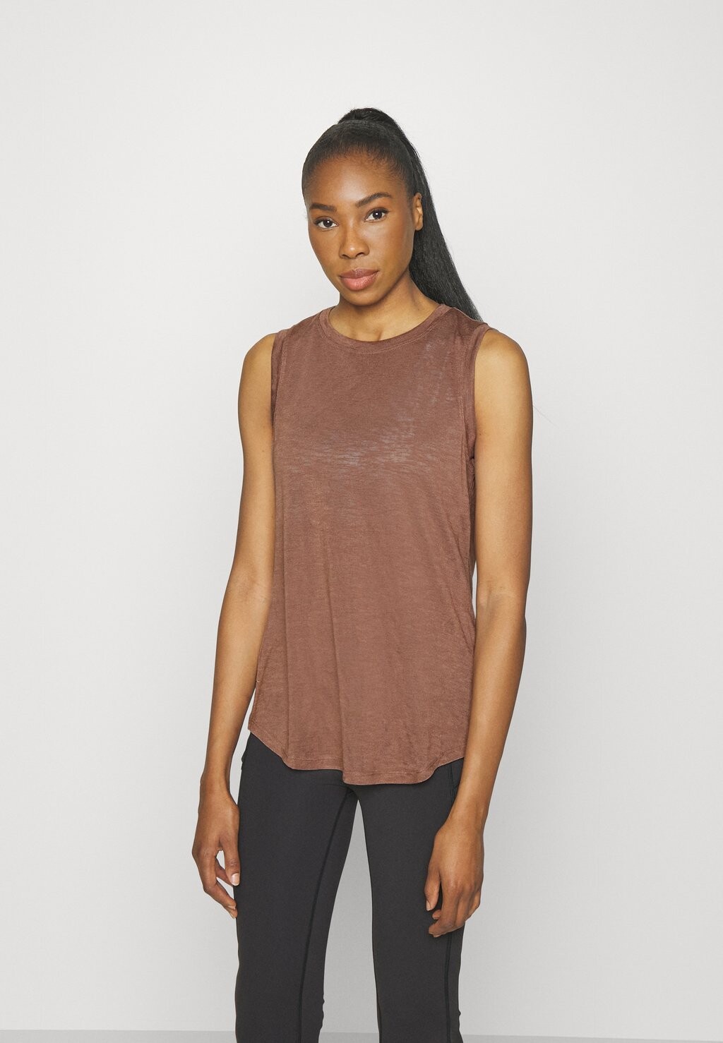 

Топ Athleta, бежевый
