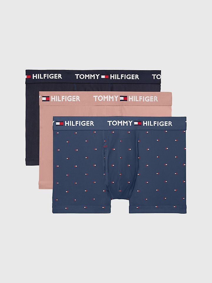 

Ежедневный чемодан из микрофибры 3PK Tommy Hilfiger