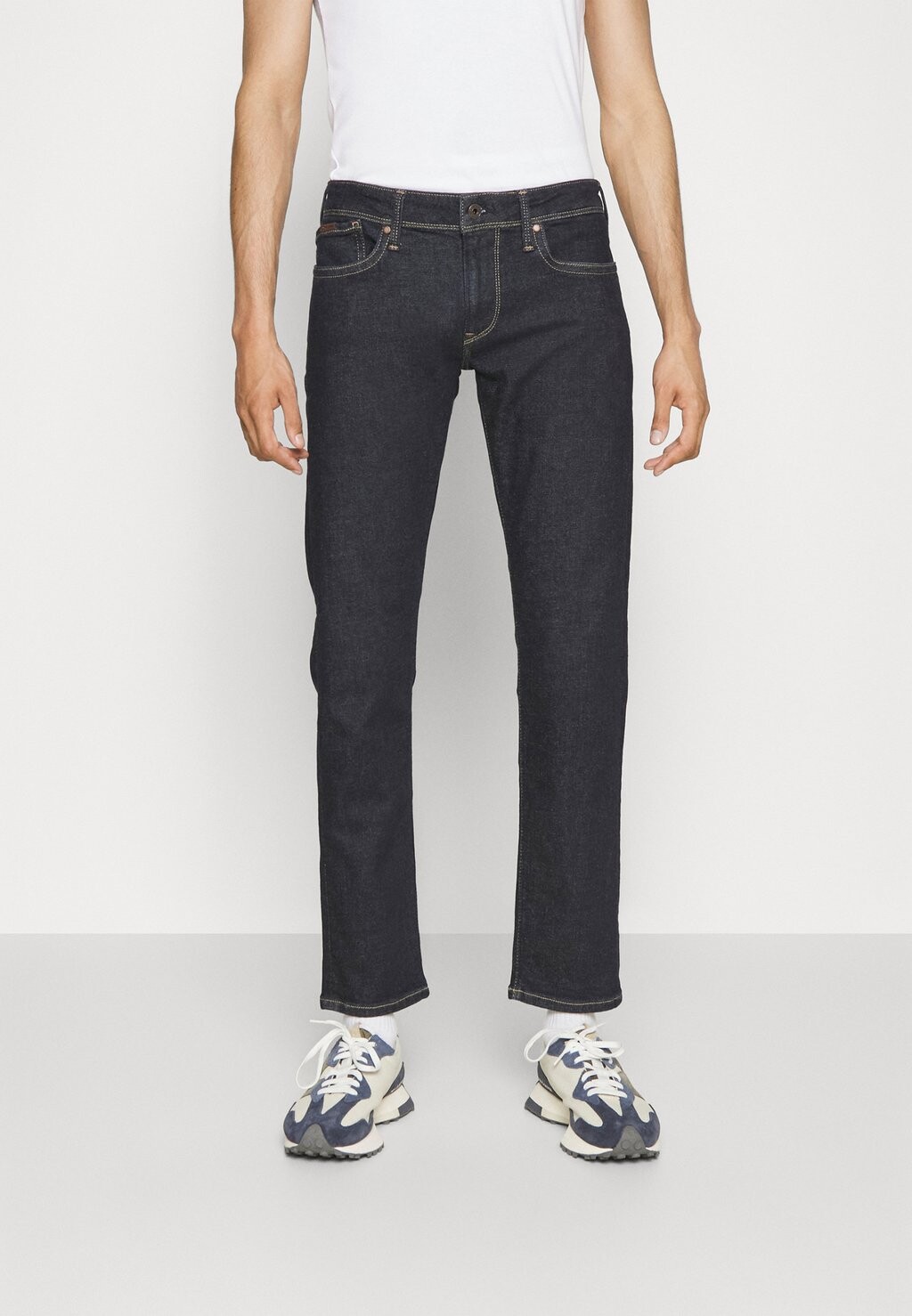

Джинсы приталенного кроя Hatch Pepe Jeans, цвет denim