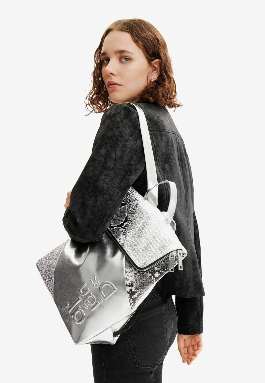 

Дорожный рюкзак Desigual