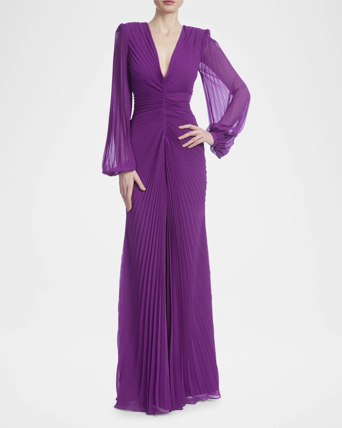 

Плиссированное платье с глубоким V-образным вырезом Badgley Mischka Collection, цвет Amethyst