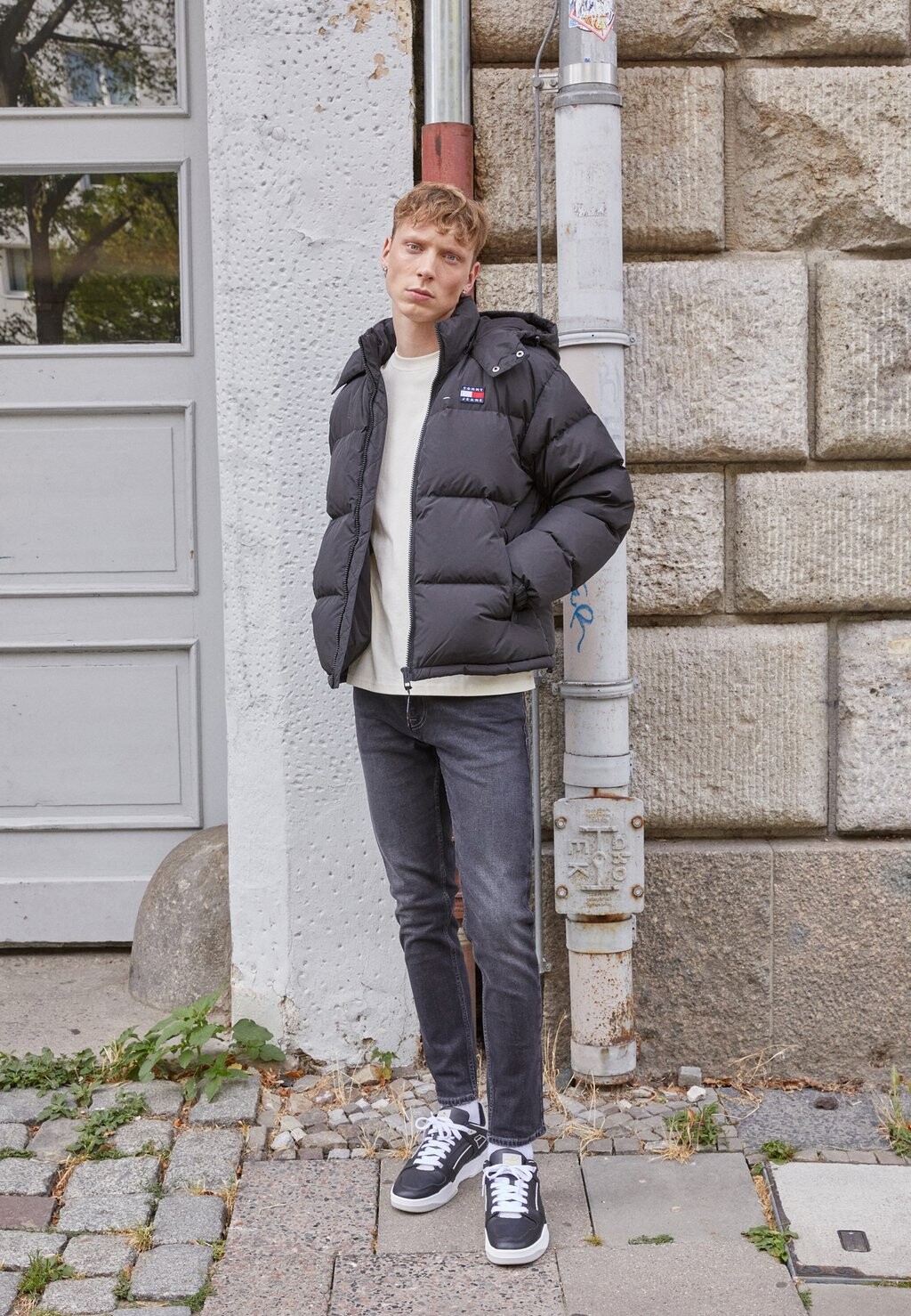 

Зимняя куртка Tommy Jeans