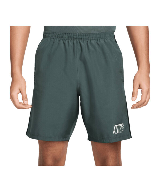 

Шорты Nike, зеленый
