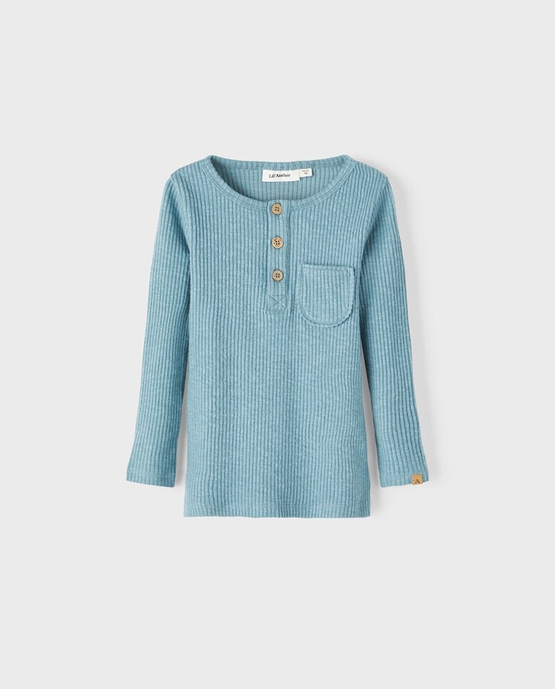 

Мягкая футболка для мальчика с длинными рукавами Lil Atelier, синий