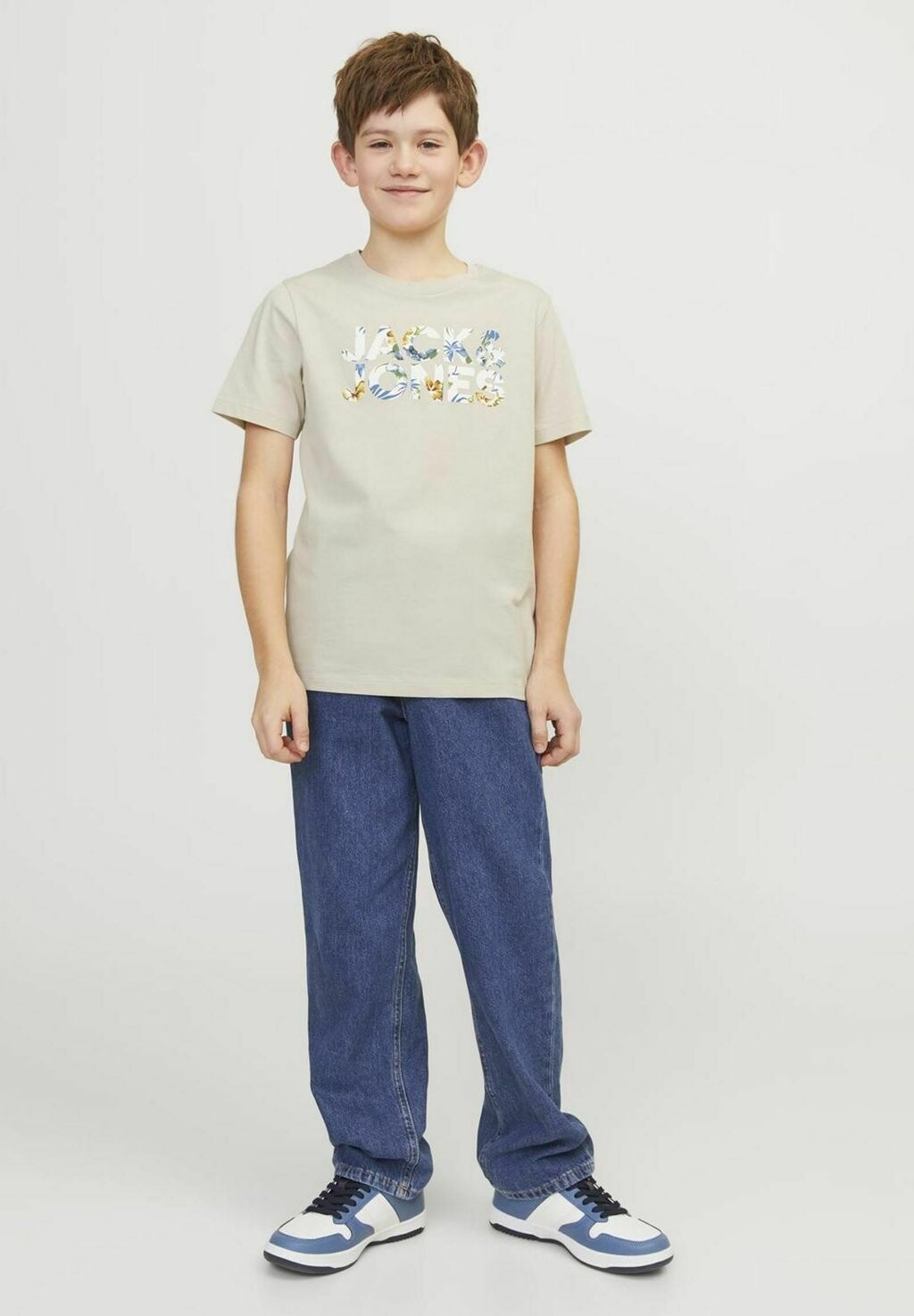 

Футболка с принтом Jack & Jones Junior, молочный