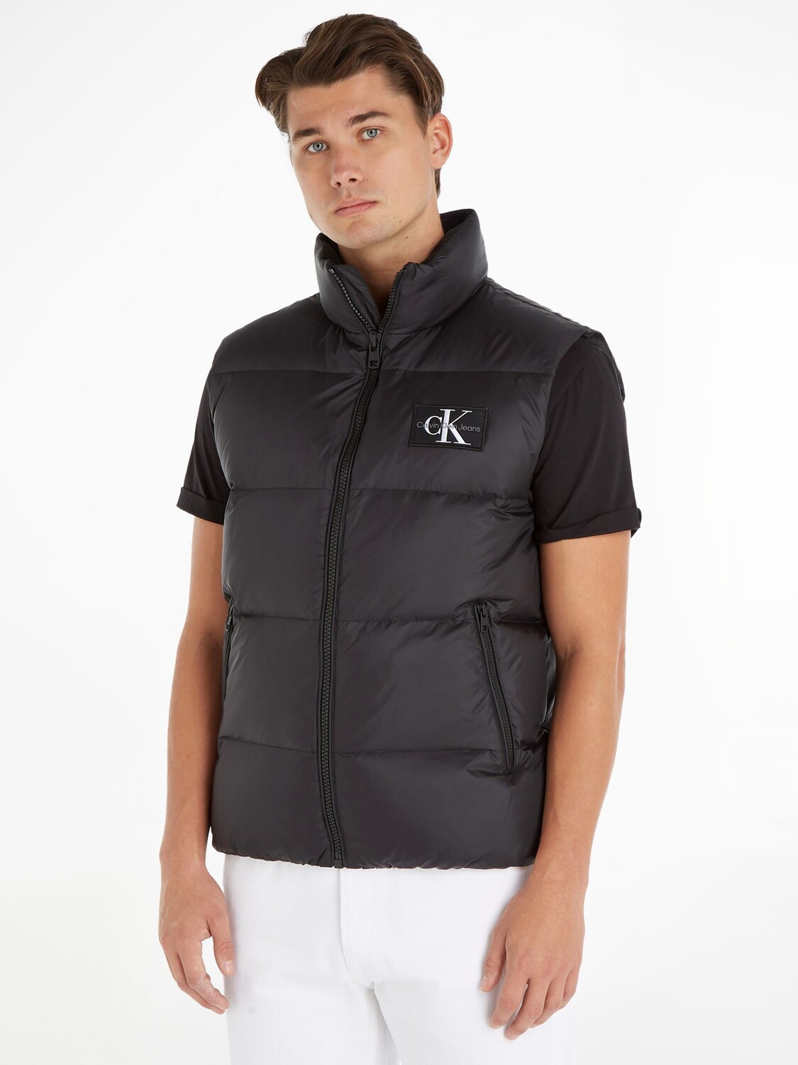 

Пуховый жилет Calvin Klein Jeans Essential, цвет Ck Black