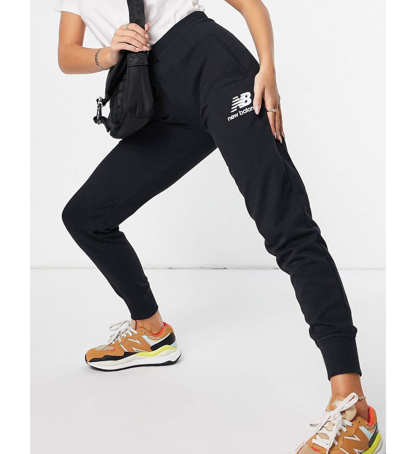 

Черные джоггеры с логотипом New Balance, Черный