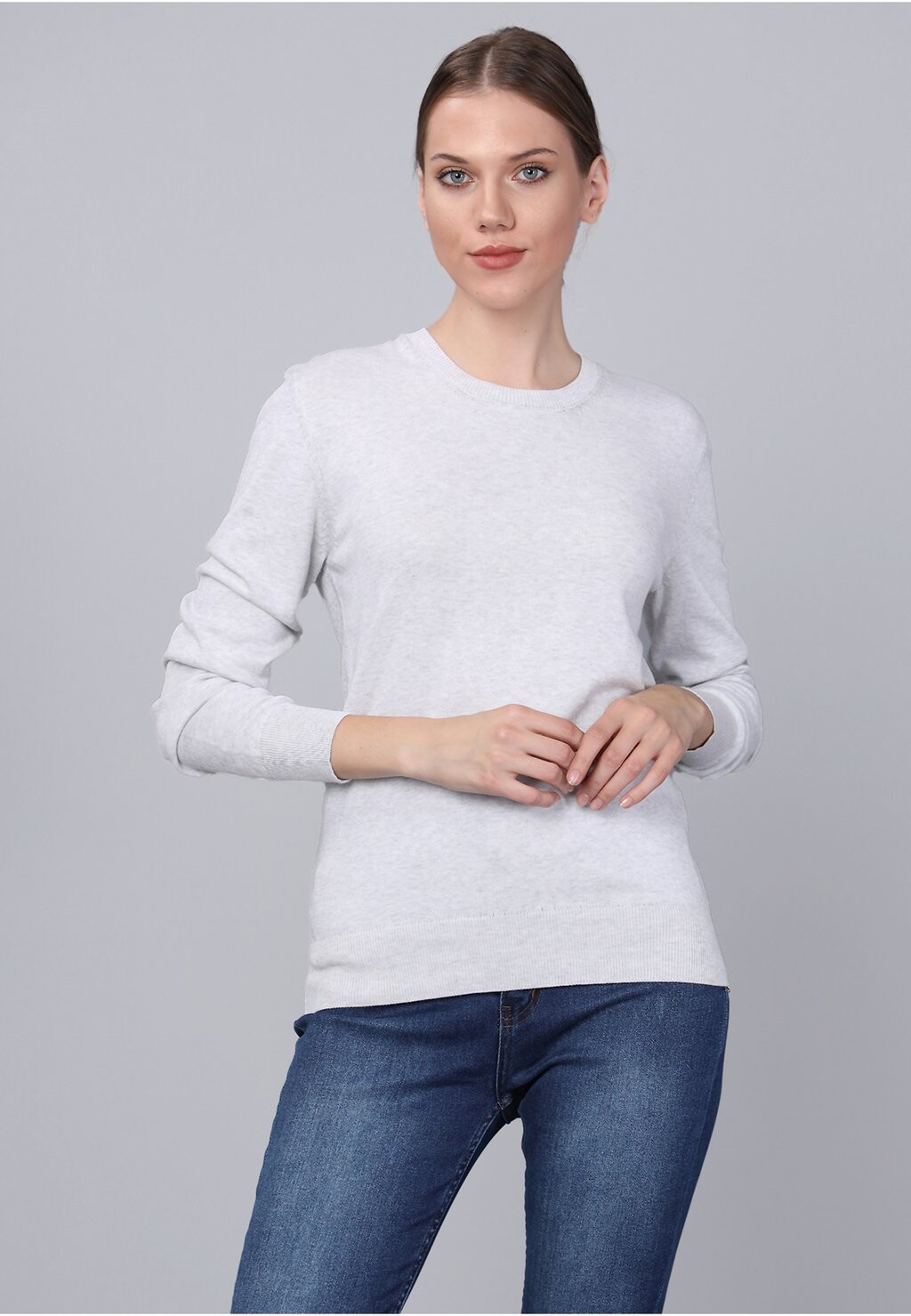 

Свитер Basics and More
