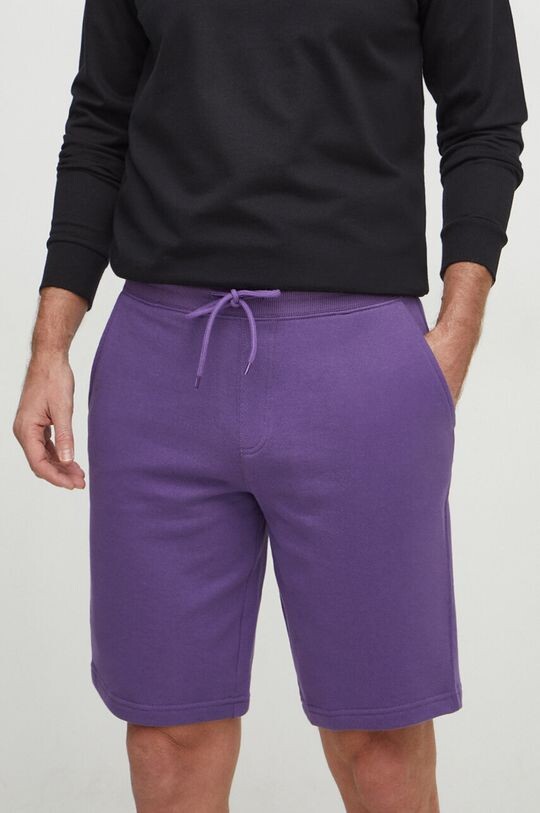 

Хлопковые шорты United Colors of Benetton, фиолетовый