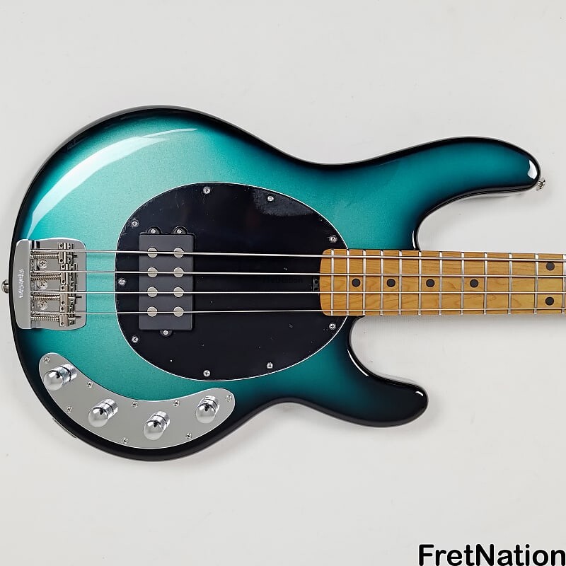

Басс гитара Ernie Ball Music Man StingRay Special 4H 4-String Bass Frost Green Pearl 8.64lbs K01955