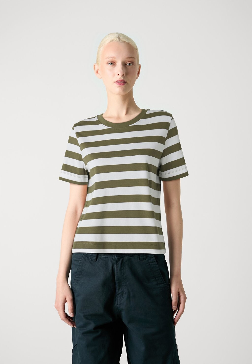 

Футболки с принтом STRIPED TEE Selected, зеленый