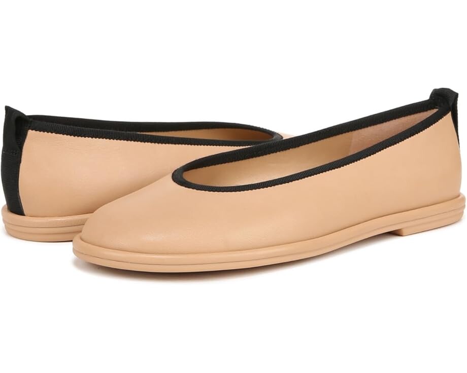 

Туфли на плоской подошве Vince Sofia, цвет Catalina Blush Beige Leather