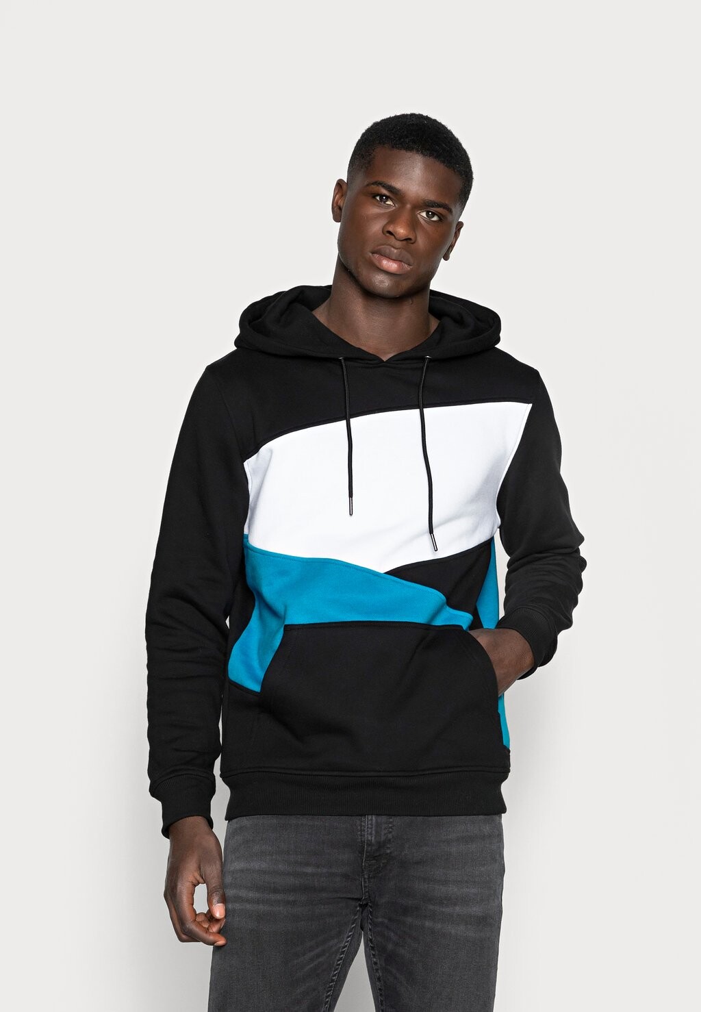 

Толстовка ZIG ZAG Urban Classics, черный/бирюзовый