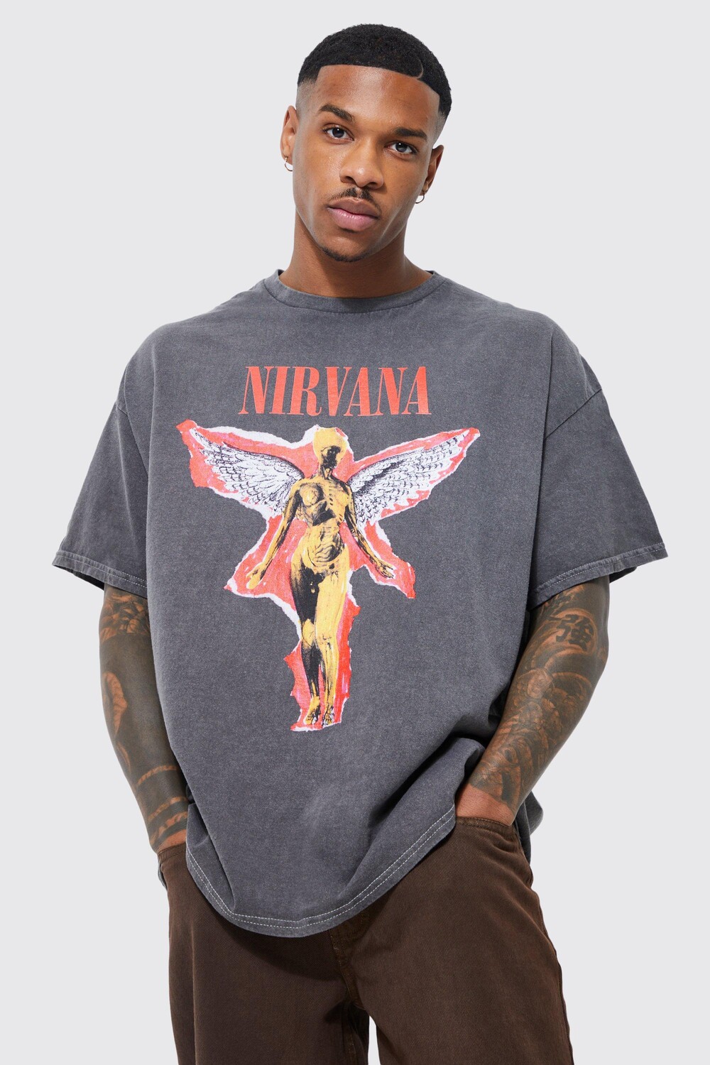 

Футболка с лицензией nirvana оверсайз Boohoo, угольный