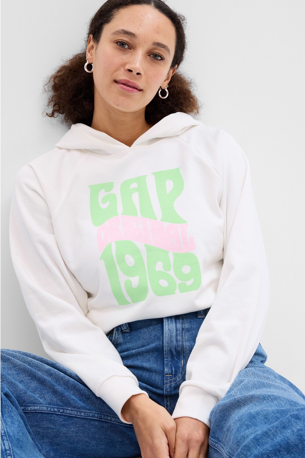 

Худи бойфренда Soft Vintage Capsule Logo Gap, белый