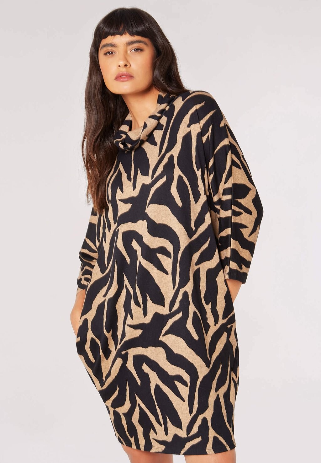 

Трикотажное платье Animal Print Apricot, цвет stone