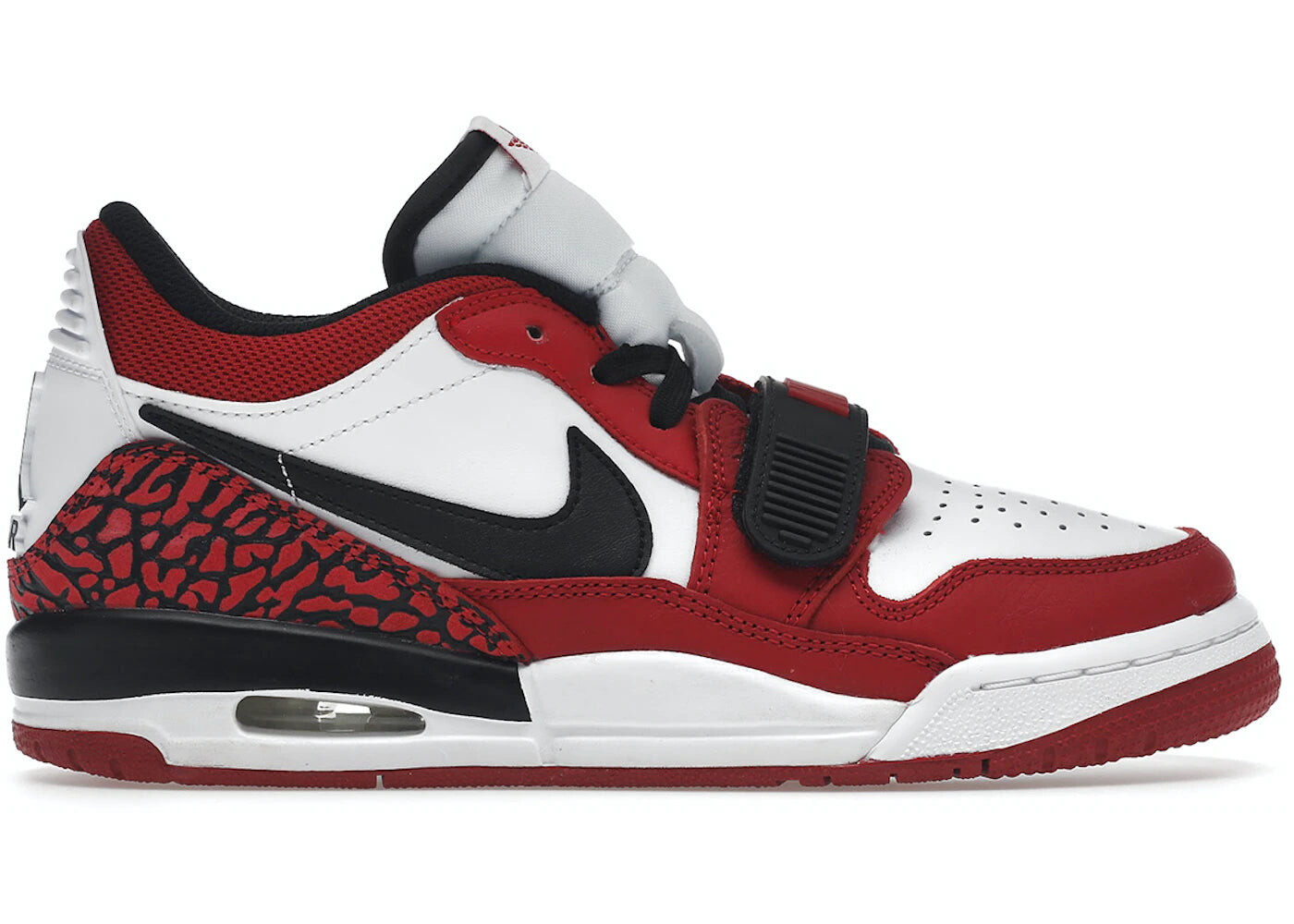 

Кроссовки Nike Air Jordan Legacy 312 Low, белый / красный / черный