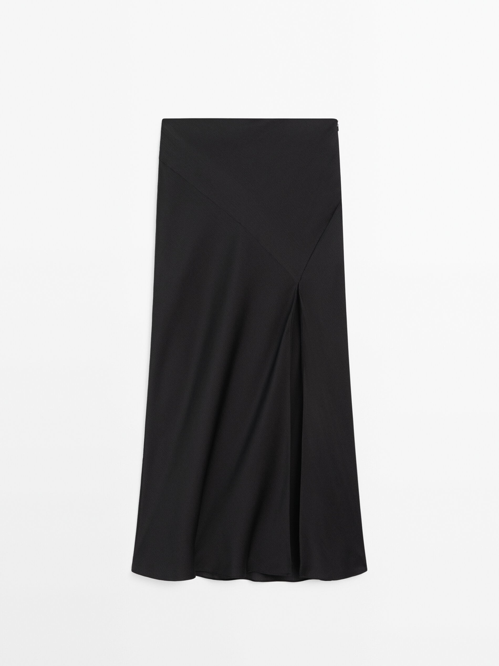 цена Фактурная юбка миди косого кроя с разрезом Massimo Dutti, черный