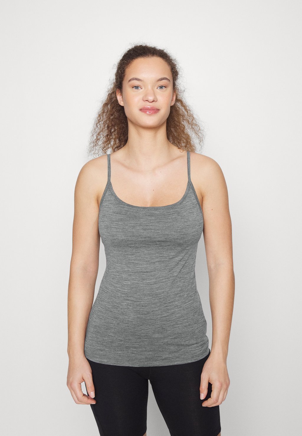 

Майка/рубашка MERINO SIREN BRA CAMI Icebreaker, цвет gritstone heather