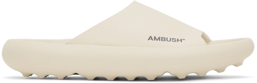 

AMBUSH Белые резиновые шлепанцы