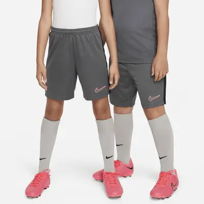 

Шорты Nike Dri-FIT Academy23 Kids' Soccer Shorts, цвет Iron Grey/Black/Sunset Pulse