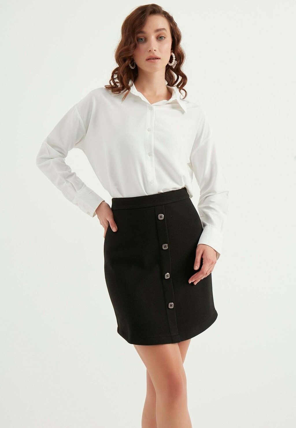 

Мини-юбка Button Detailed Skirt Herita, черный