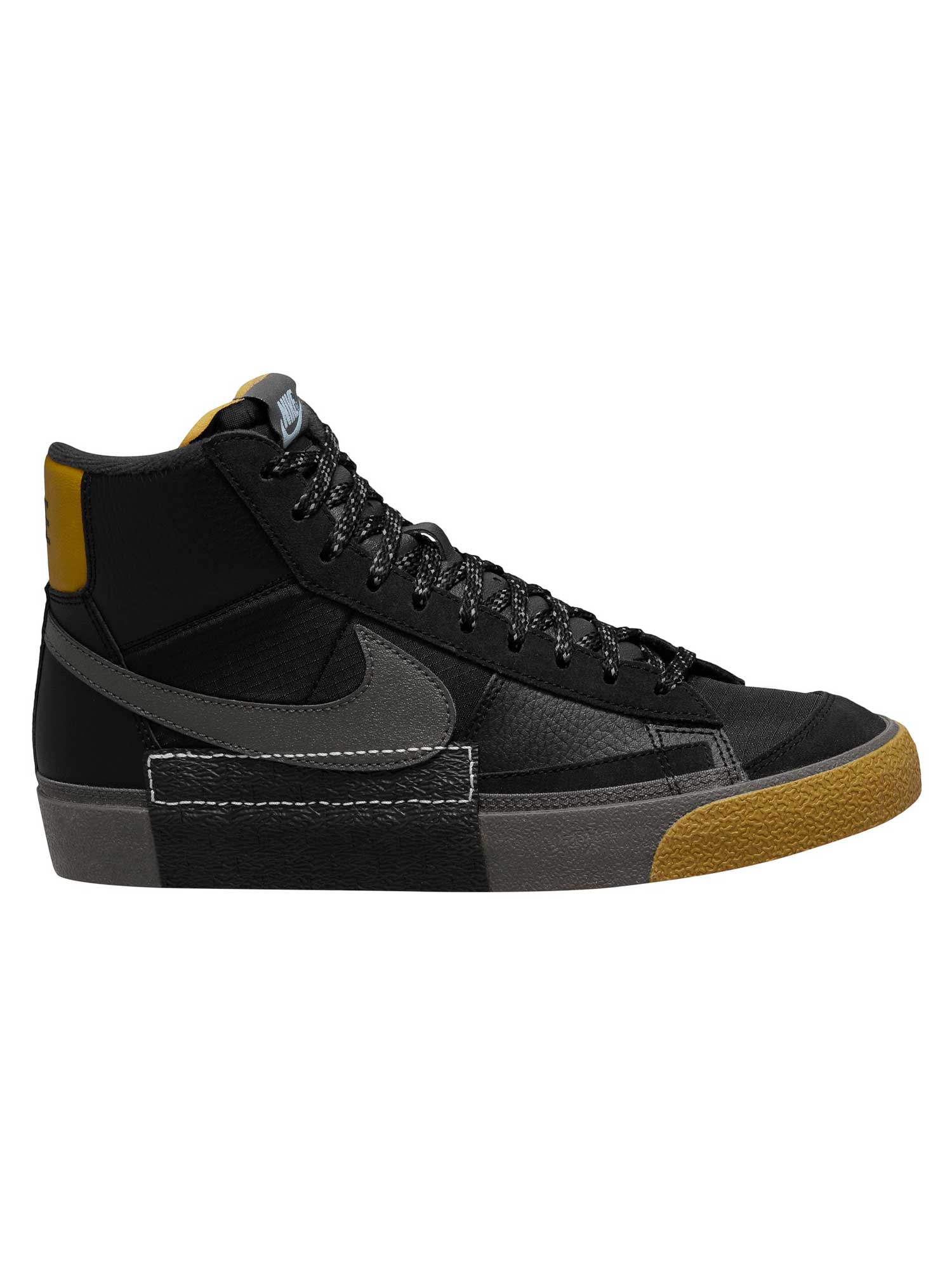 

Кроссовки Nike BLAZER MID PRO CLUB, черный