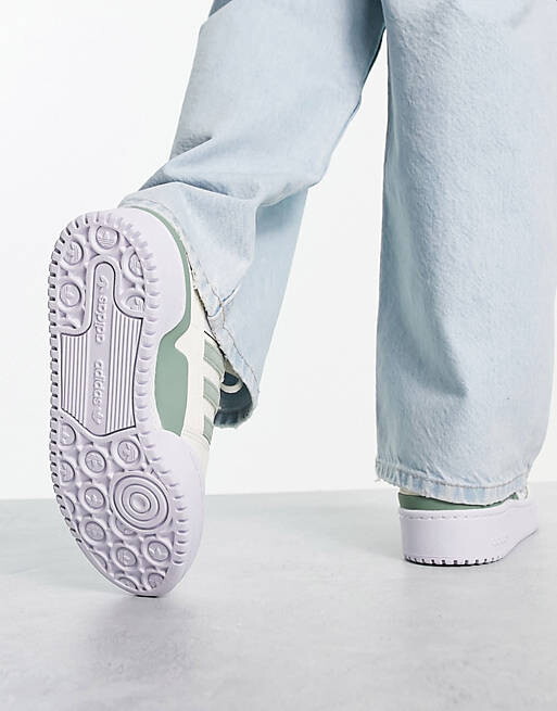 

adidas Originals Forum Белые и шалфейные кроссовки с полосками