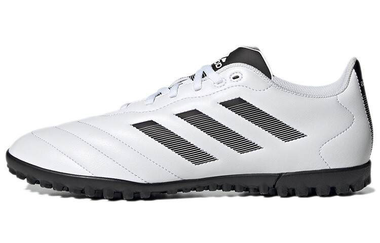 

Бутсы футбольные Adidas