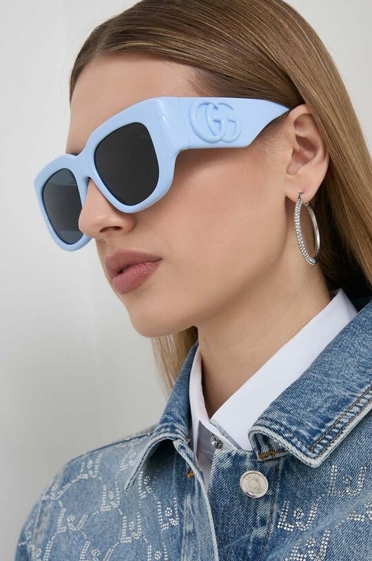 

Солнцезащитные очки Gucci, синий