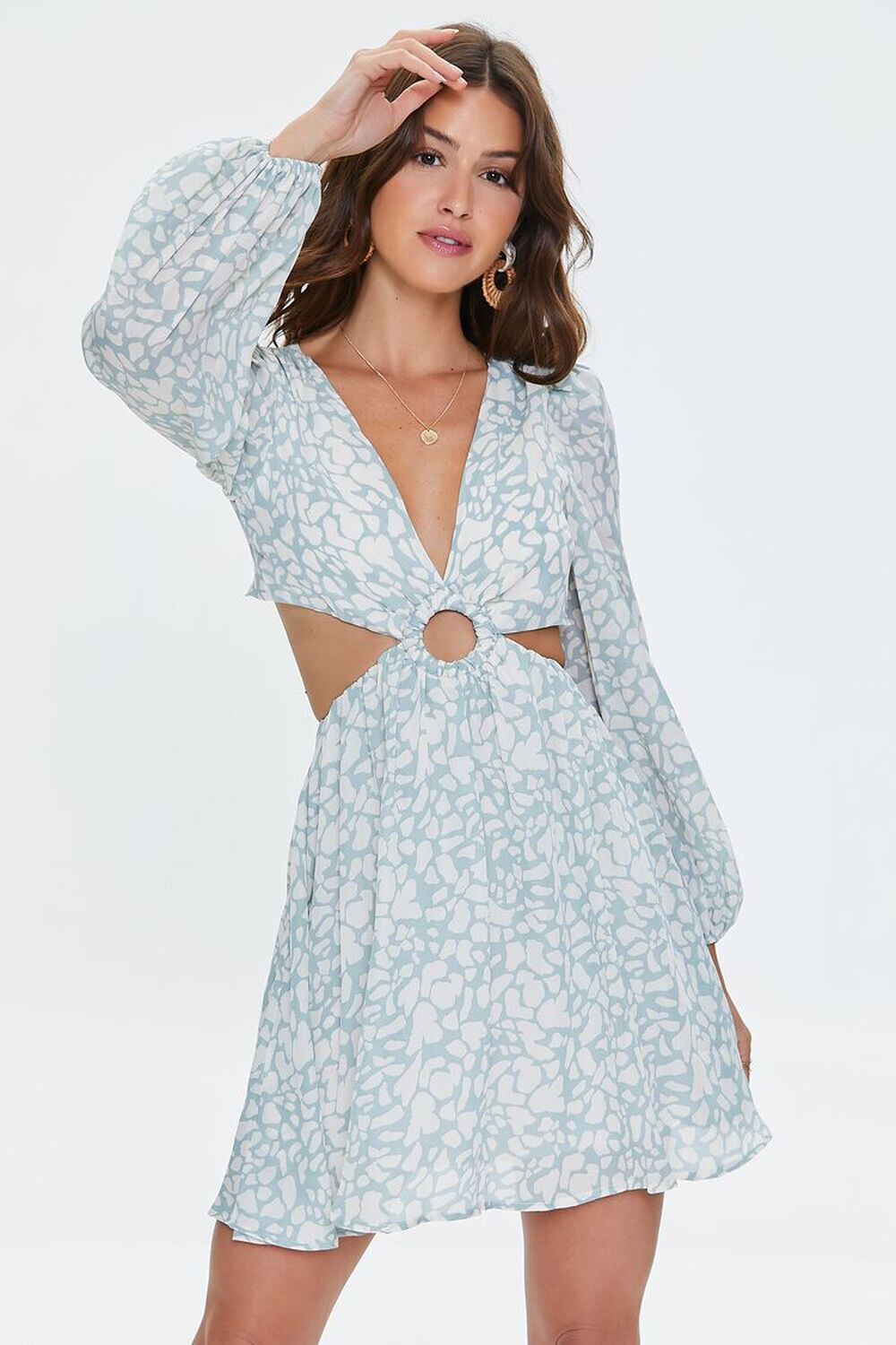 

Мини-платье с животным принтом и вырезами Forever 21