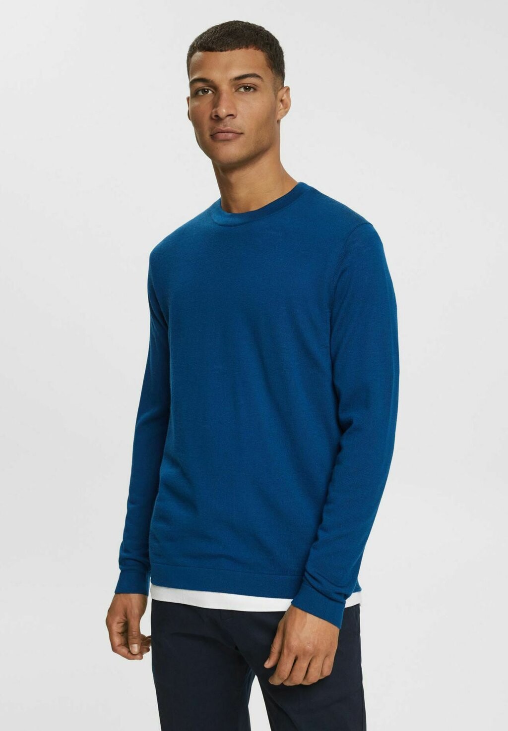 

Свитер Esprit