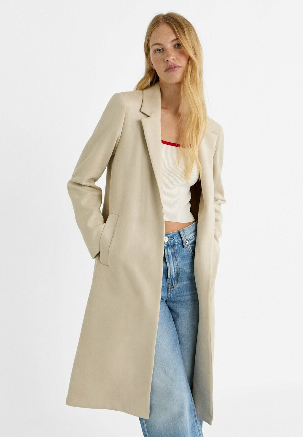 

Классическое пальто Stradivarius, цвет beige